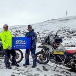 Rial Hamzah dan Adet Vriono berhasil mencatatkan pencapaian penting dengan mencapai Everest Base Camp North Face Tibet