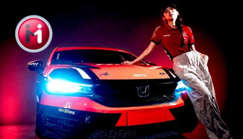 Rachel Cia merupakan pebalap debutan Tim Honda Racing Indonesia