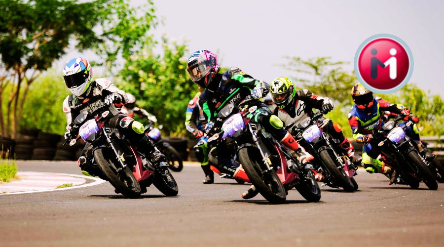 Suzuki Fun Race Owners & Community ke-4 di Sirkuit Gelora Bung Tomo, Surabaya