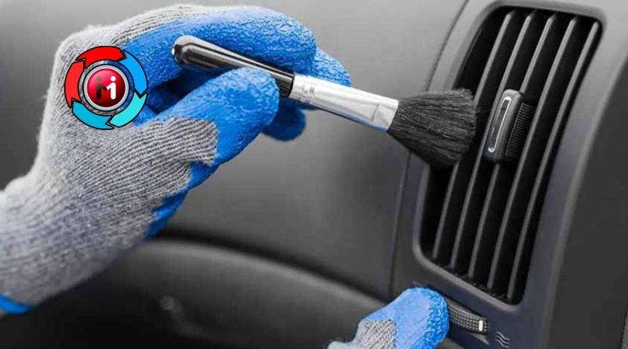 Auto2000 Menawarkan Bersih-bersih AC Mobil Secara Gratis!