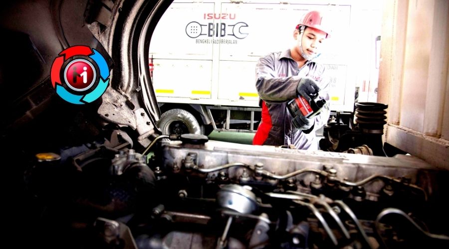 Yuk Simak Bagaimana Menyikapi Debu Vulkanik Bagi Mesin Diesel Isuzu