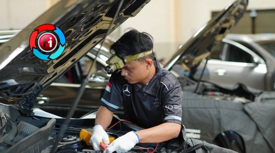 Teknisi Mercedes-Benz Digembleng Rutin Setiap Tahun
